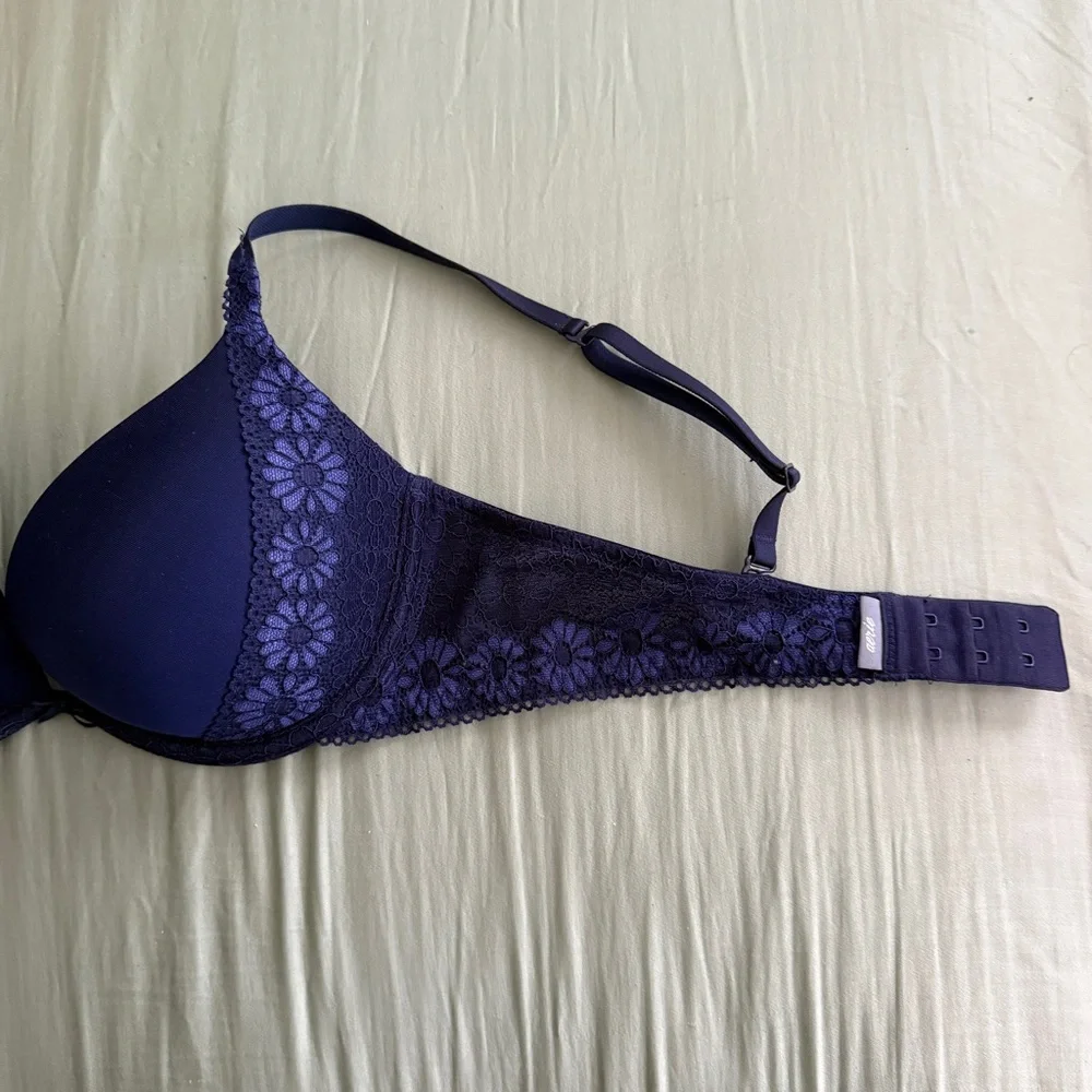 Navy Blue Floral Lace Push Up Bra 32C & Matching Cheeky Panties XS Daisy Set